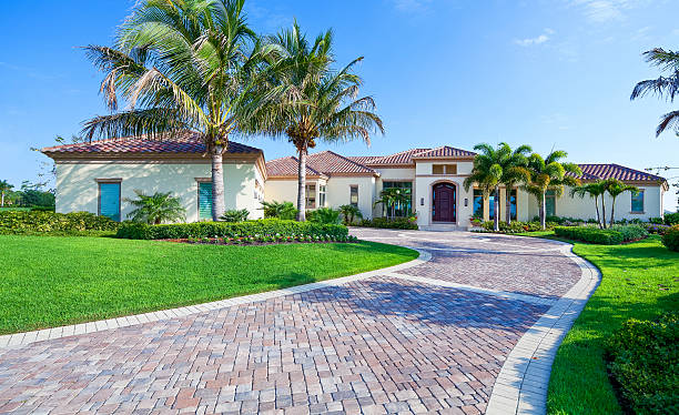 Best Custom Driveway Pavers  in East Uniontown, PA